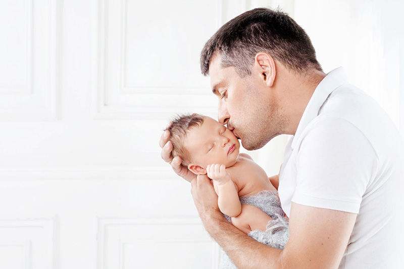 Làm sao để cải thiện tình trạng tinh trùng yếu để sớm được làm bố