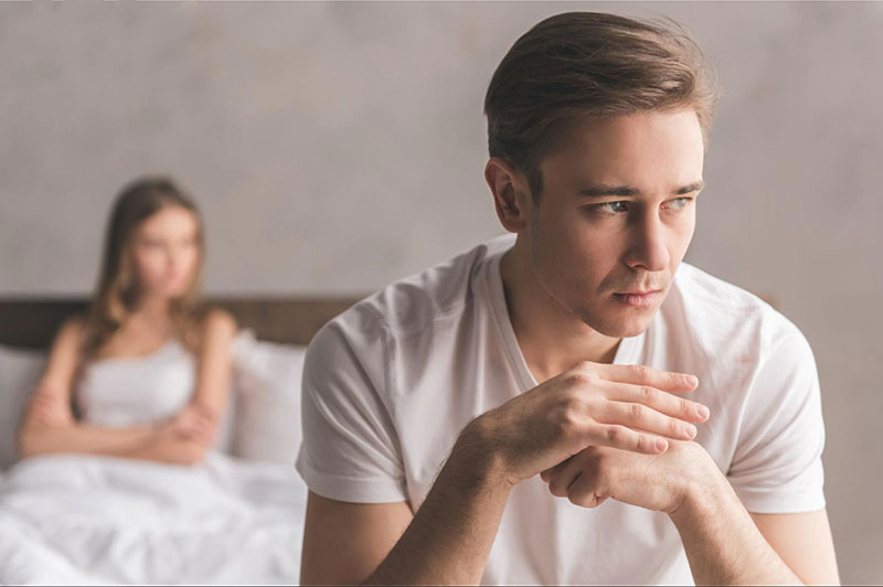 thiếu testosterone có thể làm suy giảm sinh lý ở nam giới, dẫn đến nguy cơ hiếm muộn