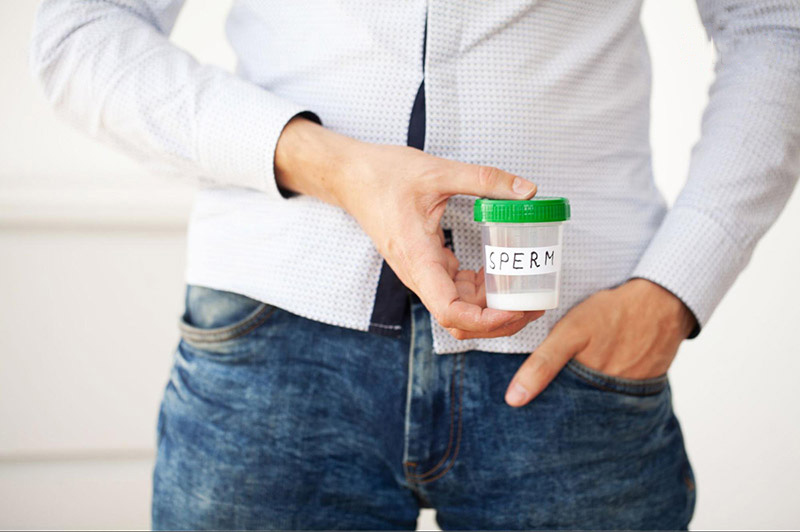 kiểm tra tình trạng tinh trùng giúp phát hiện sớm nguy cơ hiếm muộn ở nam giới