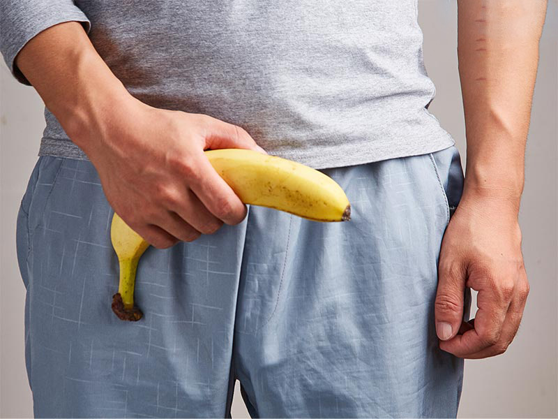 dương vật cong sang trái có sao không là điều lo ngại của phái mạnh