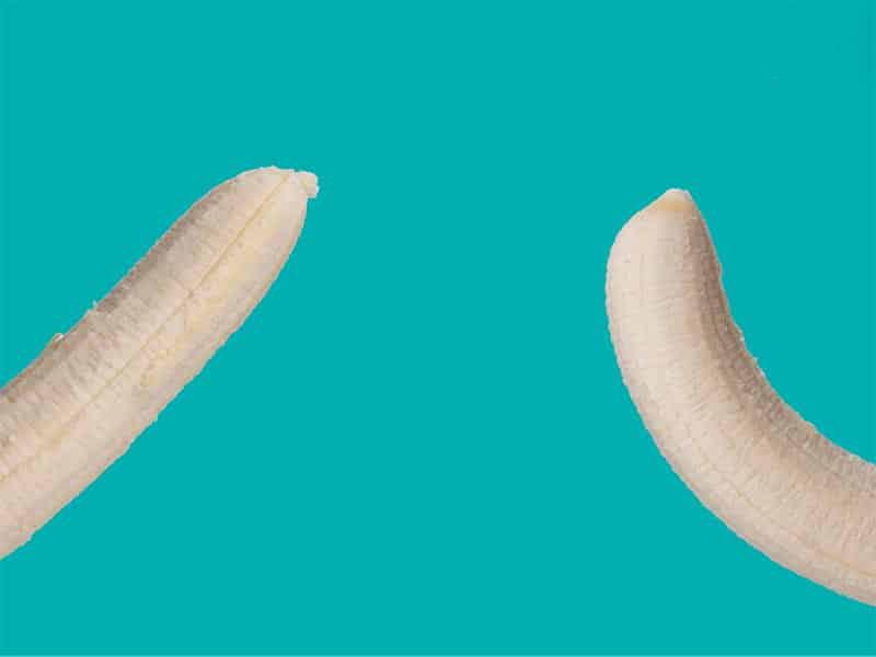 tình trạng dương vật bị vẹo sang trái có thể gây đau đớn khi nam giới quan hệ tình dục