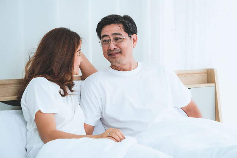 chu kỳ ham muốn của đàn ông bị tác động bởi sự thay đổi nội tiết tố theo độ tuổi