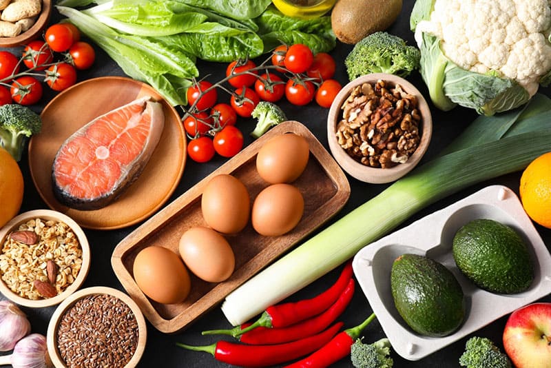 Xây dựng chế độ ăn uống lành mạnh để cải thiện sức khỏe toàn thân
