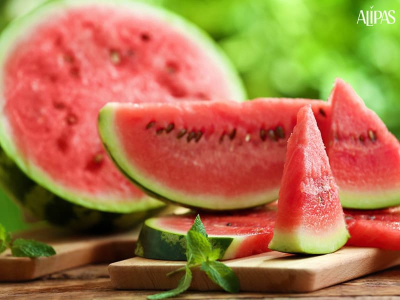 Dưa hấu là trái cây hỗ trợ cải thiện sinh lý