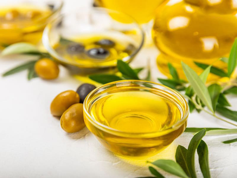 dầu oliu là nhóm chất béo tốt chứa các hợp chất chống oxy hóa mạnh dầu oliu là nhóm chất béo tốt chứa các hợp chất chống oxy hóa mạnh