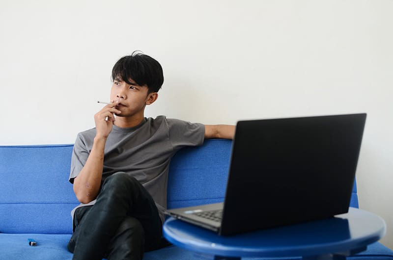 hút thuốc lá là yếu tố làm tăng nguy cơ mắc yếu sinh lý nam hút thuốc lá là yếu tố làm tăng nguy cơ mắc yếu sinh lý nam