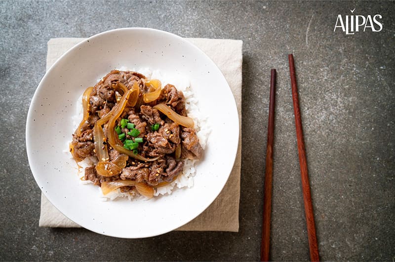 bò xào hành tây hỗ trợ tăng cường sinh lý