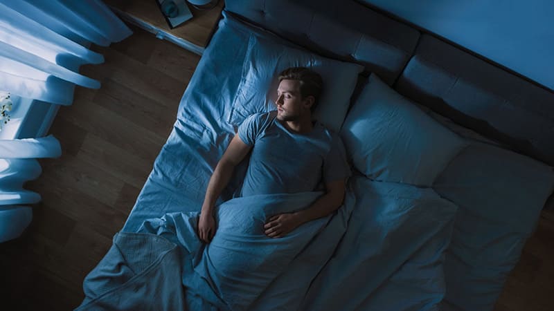 ngủ đủ giấc quan trọng đối với sức khỏe nam giới