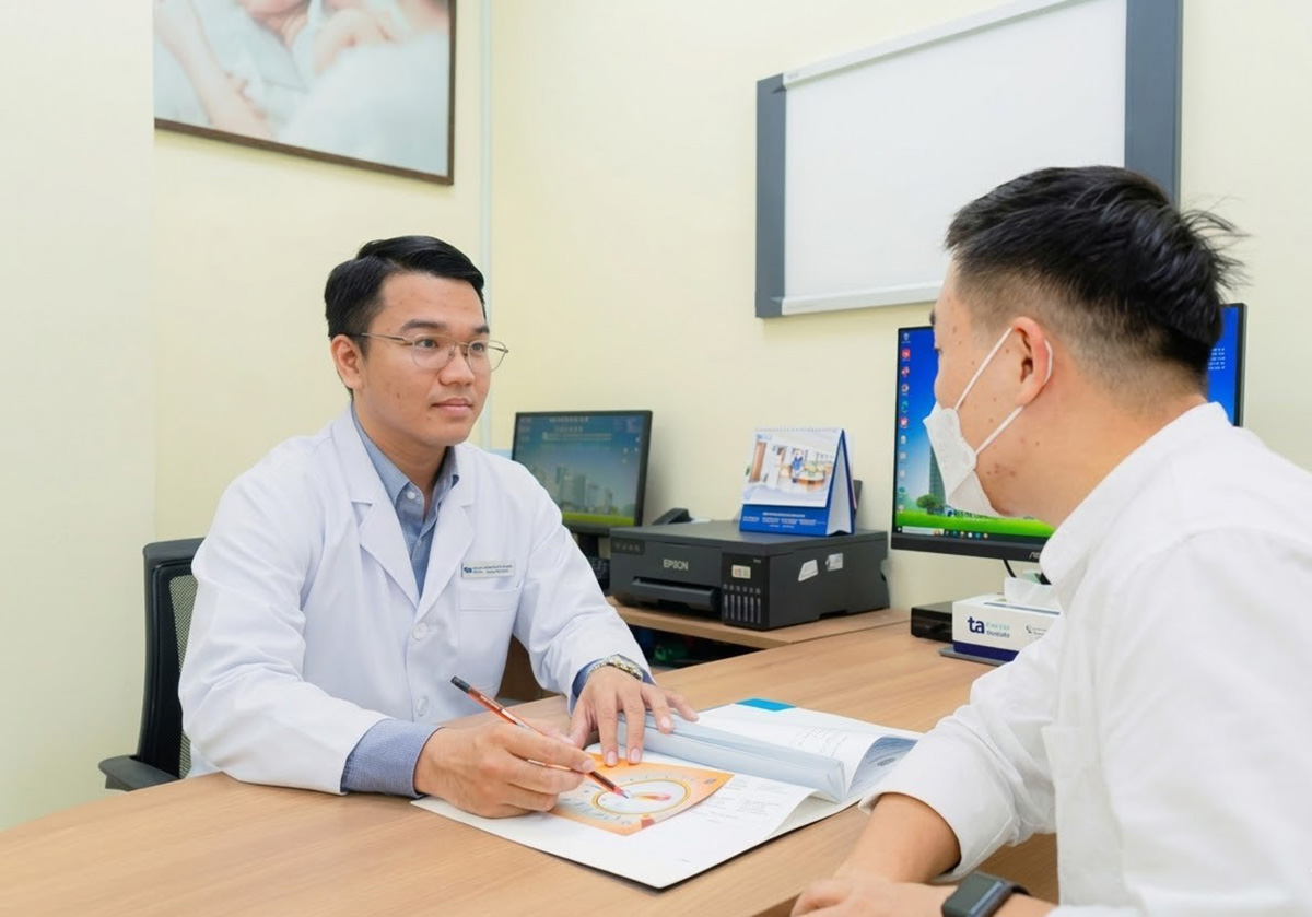 nam giới nên chủ động thăm khám chuyên khoa